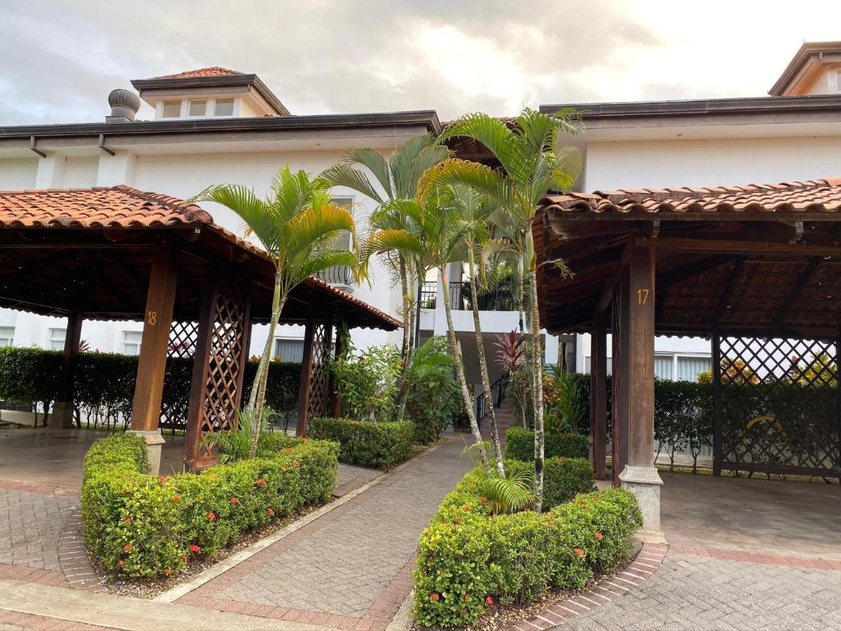 Palm Coast Luxury Rentals إستريلوس إيسته المظهر الخارجي الصورة